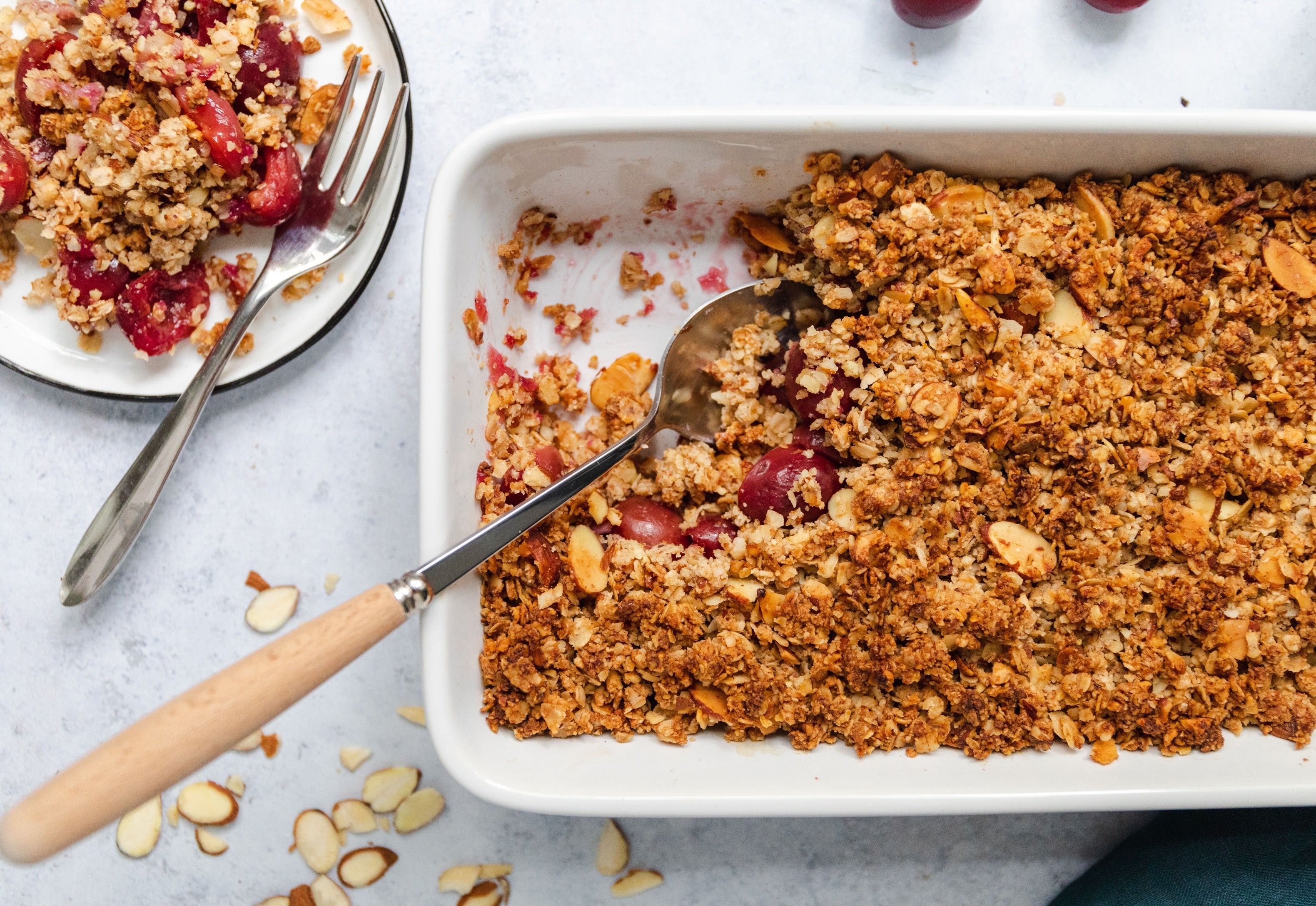 Vegan Cherry Crumble